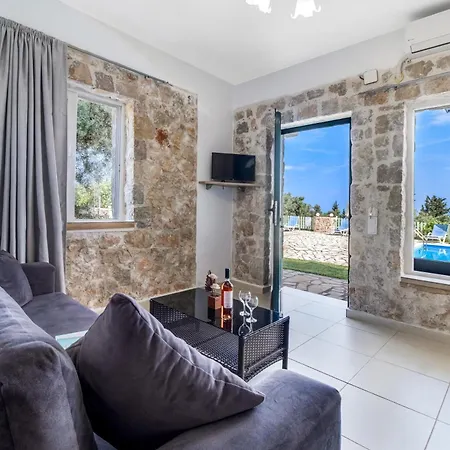 Gkountis Stone 3 Apartamento Tsoukaládhes